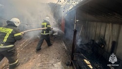 Жилой дом загорелся в селе Алексеевка Яковлевского округа