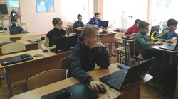300 школьников Яковлевского округа занимаются в передвижном мобильном технопарке