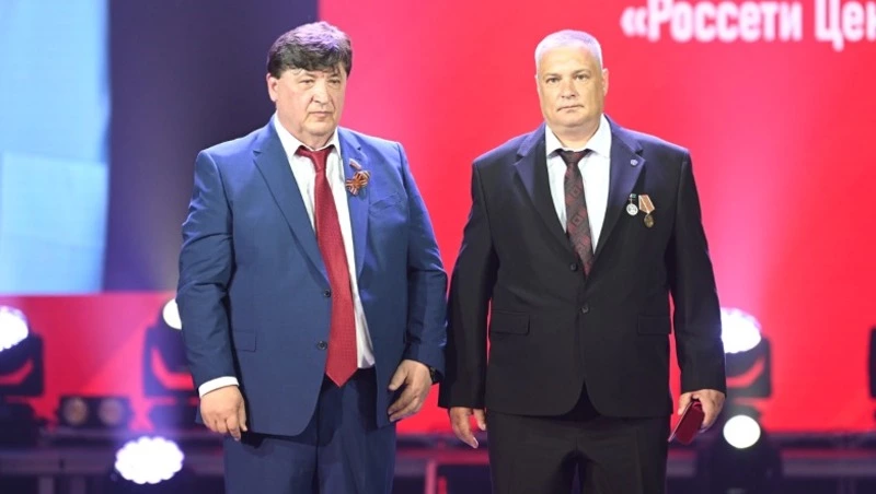 Сотрудник «Белгородэнерго» награждён медалью «За заслуги перед Землей Белгородской» II степени