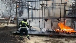 Детская площадка загорелась в Центральном парке Белгорода 