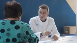 Терпеть или лечиться? Яковлевские врачи провели профилактическую акцию «Жизнь без боли»