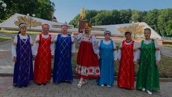Возраст – не помеха «Грации». Как в селе Быковке работает танцевальный любительский клуб 