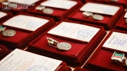 Гладков сообщил о вручении наград 91 бойцу белгородской самообороны