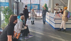 Учения по ГО и ЧС провели на ледовой арене «Серебряный лёд» в Строителе
