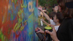 Художники украсят город Белгород новыми муралами в рамках областного граффити-фестиваля «ДВИЖение»