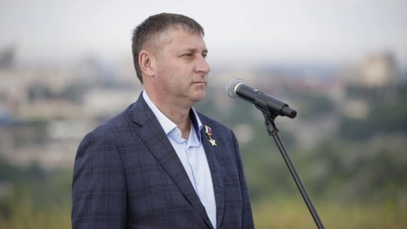 Шуваев выступил с обращением по случаю Дня солидарности в борьбе с терроризмом