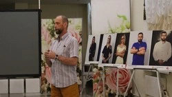 Яковлевцы смогли познакомиться с фотовыставкой «Свет милосердия»