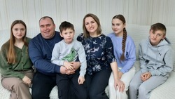 Супруги Шаран из Яковлевского городского округа поделились секретами правильного воспитания детей