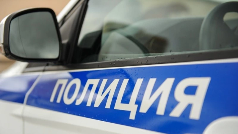 В Белгороде водителя иномарки наказали за парковку на тротуаре  