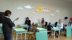 Центр семьи Яковлевского округа провёл информационно-практическое занятие для мам