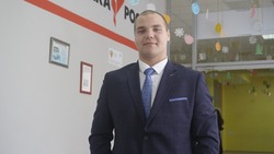 Как проходит школьное время у лидера яковлевской «Школы успеха» Толи Обрезкова