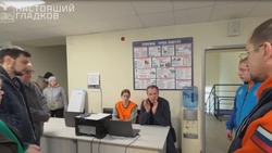 Вячеслав Гладков посетил ПВР с краснояружцами и шебекинцами 