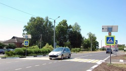 15 индикаторных светофоров появились на пешеходных переходах в Белгородской области