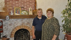 Супруги Зубовы из села Казацкого отметили сорокалетие совместной жизни