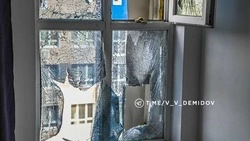 Двор атакованной беспилотником многоэтажки оцепили в Белгороде 