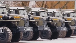 Вячеслав Гладков передал 12 грузовых «Уралов» отрядам «БАРС-Белгород» и «Орлан»