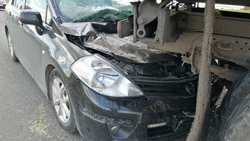 Иномарка въехала в грузовик на 7 км автодороги «Бутово-Курская дуга» в Яковлевском округе