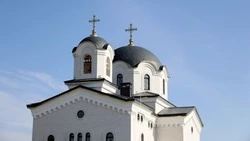 Вячеслав Гладков осмотрел возводимый в Нижнем Ольшанце новый храм 