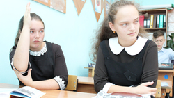 Будни первой томаровской. Журналист понаблюдала за жизнью в школе Яковлевского района