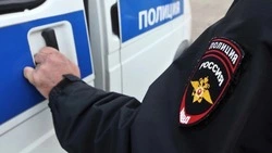 Мошенники убедили белгородца передать им деньги в микроволновке