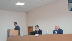 Депутаты заслушали отчёты и план работы Совета на 2020 год в Яковлевском городском округе