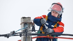 Энергетики Белгородэнерго оперативно устраняют вызванные стихией нарушения электроснабжения