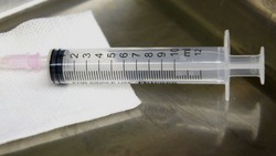  Росздравнадзор сообщил о низкой доле нежелательных реакций на вакцинацию от коронавируса