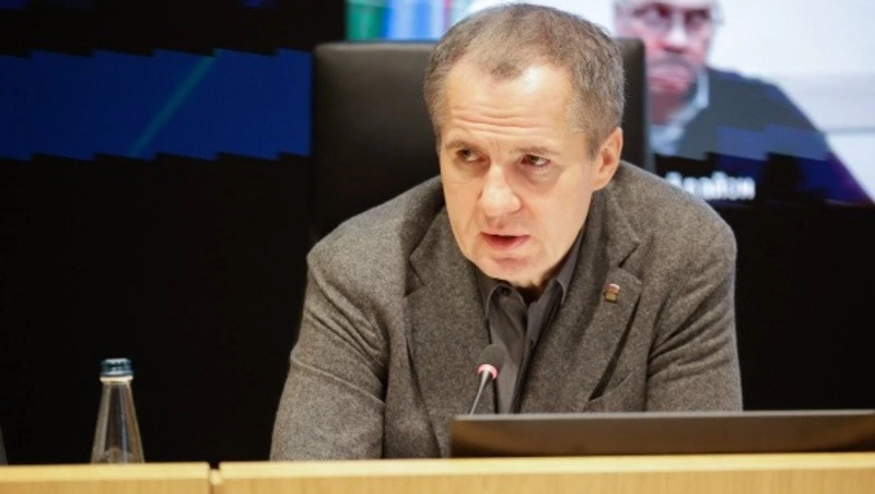 Гладков получил пять обращений от жителей приграничья о некорректных выплатах 