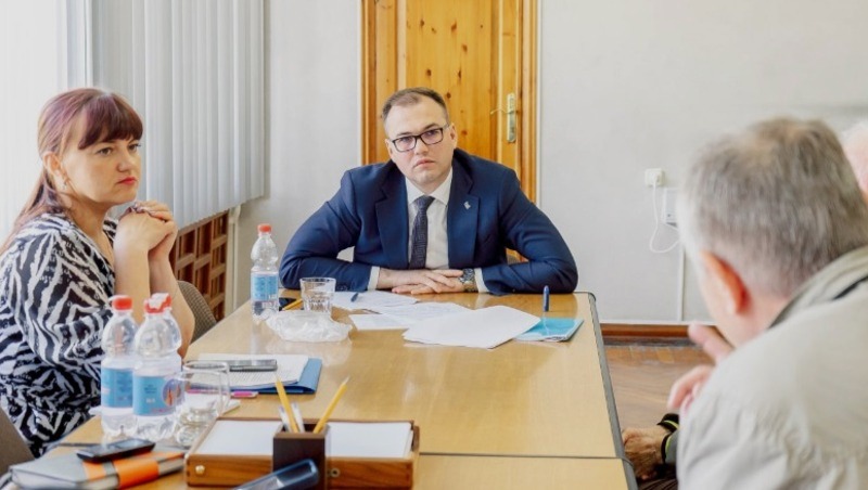 Глава администрации Яковлевского городского округа Олег Медведев провёл личный приём граждан 