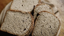 Роскачество проверило состав 26 торговых марок бородинского хлеба