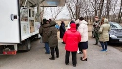 Вячеслав Гладков рассказал о работе ста автолавок в приграничье 
