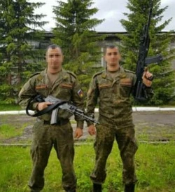 Участники СВО. Жители Яковлевского городского округа выбрали службу по контракту в ВС РФ