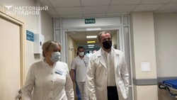 Вячеслав Гладков проведал раненых белгородцев во второй городской больнице