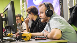 «Ростелеком» поддержал соревнования по киберспорту в Белгороде*