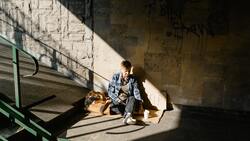 Президент РФ заявил о необходимости поддерживать бездомных
