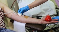 Андрей Иконников призвал не верить слухам о дефиците донорской крови