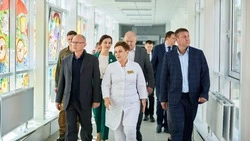Шуваев и Кириенко оценили готовность нового приёмного отделения ДОКБ