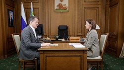Вячеслав Гладков провёл встречу с главой регионального министерства по делам молодёжи