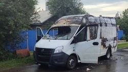 Дрон атаковал ГАЗель с двумя мирными жителями в Белгородском районе 