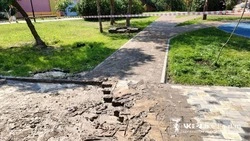 Белоблводоканал устранил излив воды в Почаевском сквере Белгорода 