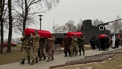 Останки 44 советских солдат перезахоронили в Яковлевском муниципальном округе 