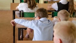 Почему ученикам скучно на уроках? Яковлевские дети, родители, педагоги ответили на вопрос