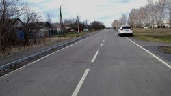 Рабочие отремонтировали 1,35 км дороги в посёлке Сажном Яковлевского городского округа