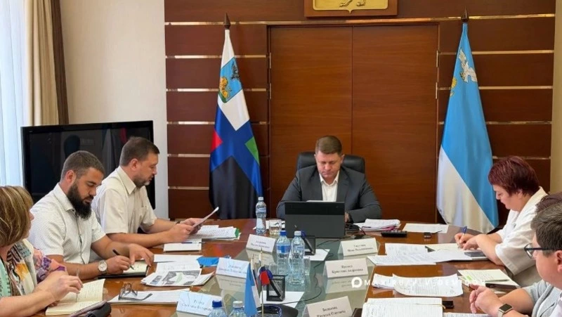 Мэр Белгорода поручил отремонтировать въездные арки ко Дню города 
