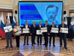 Вячеслав Гладков вручил ежегодную премию имени В. Г. Шухова 12 инноваторам