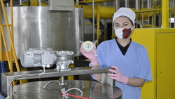 Технолог ЗАО «Красненское» Евгения Константинова поделилась секретами переработки молока