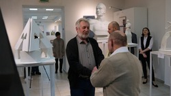 Яковлевцы смогут посетить юбилейную выставку художника Михаила Смелого в выставочном зале «Родина»