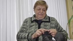 Вяжем путь к победе. Как Наталья Говорушкина из посёлка Яковлево оказывает помощь участникам СВО