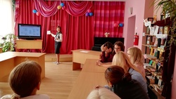 Студенты яковлевского педколледжа познакомились с работой Белгородской областной Думы