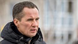 Вячеслав Гладков подверг критике ответы чиновников при решении проблем населения